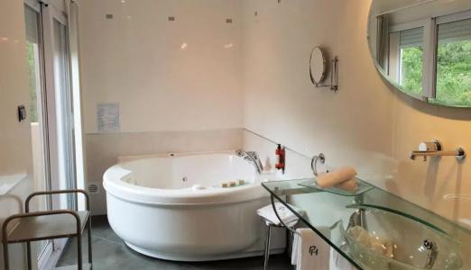 Private Hôtel - 72