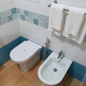 Vittoria Guest House Salerno - 28