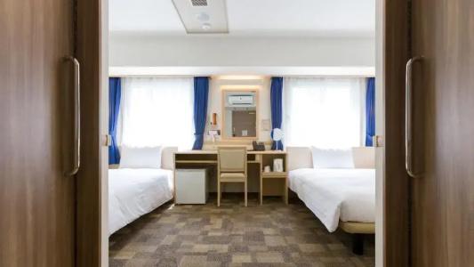 Toyoko Inn Chiba Makuhari - 6