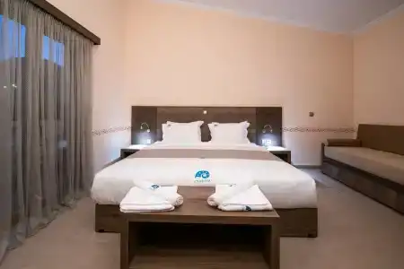 Cyrenia Guesthouse - 1