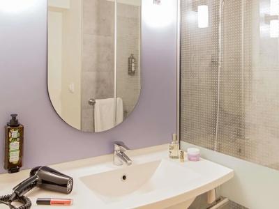 ibis Marseille Timone - 62