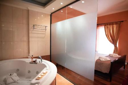Anastazia Luxury Suites & Spa - 9