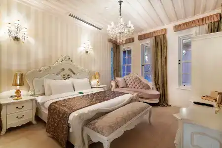 Elegance East - 3