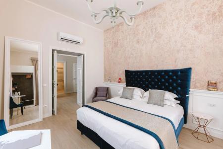 Rhea Silvia Luxury Navona - 19