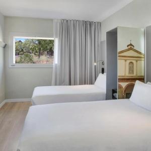 b&b Figueres - 42