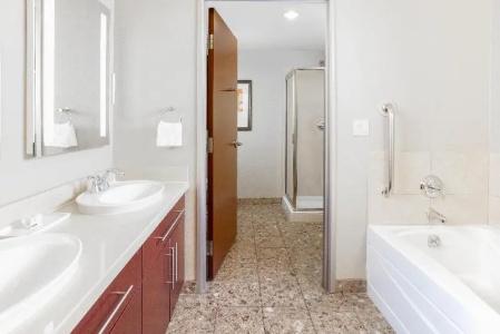 Staybridge Suites-Las Vegas - 81