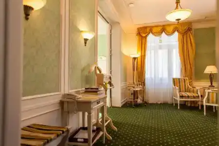 Tb Palace & Spa - 50