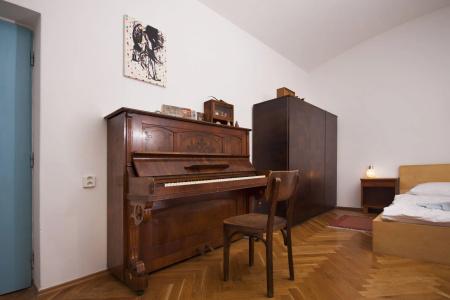 Prague Siesta - 32