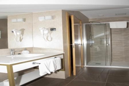 Best Western Plus Hôtel Mercedes Arc de Triomphe - 8