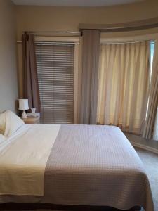 Gibralter Rock Ocean View b&b - 20
