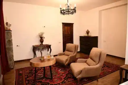 Khoreayi Dzor - 12