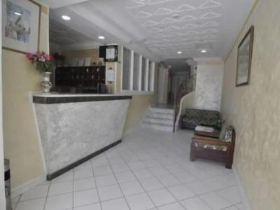 Hôtel Les Palmes d'Or - 1