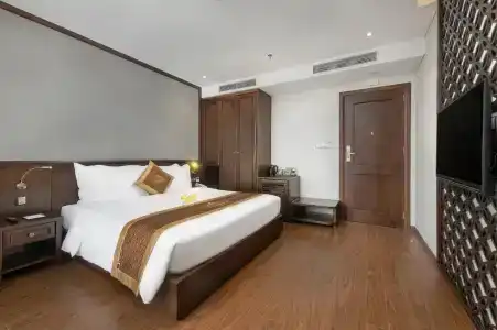Cosmos Danang - 36