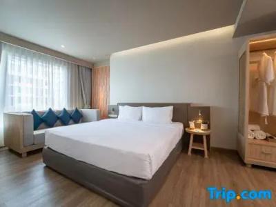 Khum Phucome -Sha Extra Plus - 260