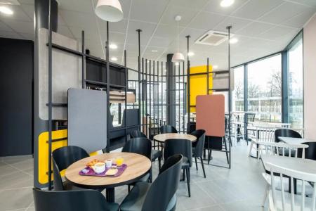 b&b hôTel Nanterre Rueil-Malmaison - 11