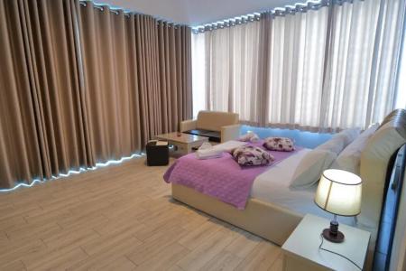 Oceanic Overview Suites - 99