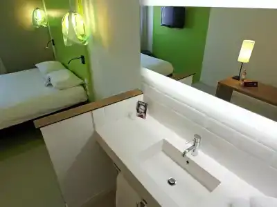 ibis Styles Nimes Gare Centre - 7