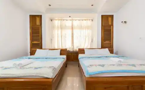 Spot On 726 Sakura Hostel Saigon - 1