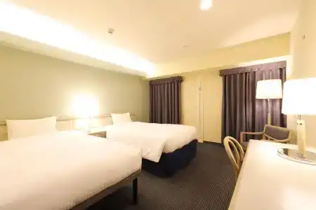 Shin-Yokohama Kokusai - 16