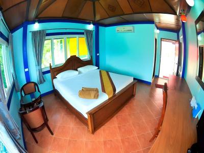Phi Phi View Point Resort - 18