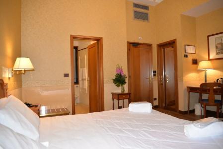 Strozzi Palace - 20