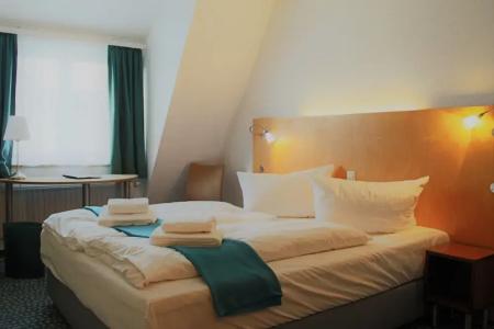 Check Inn Merseburg - 65