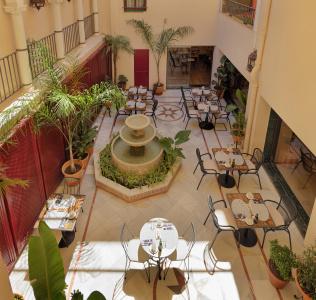 H10 Corregidor Boutique - 40