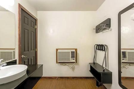 6-Missoula, MT - University - 77