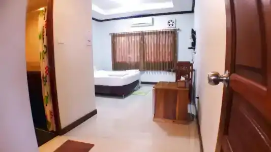 Khum Nakhon - 32