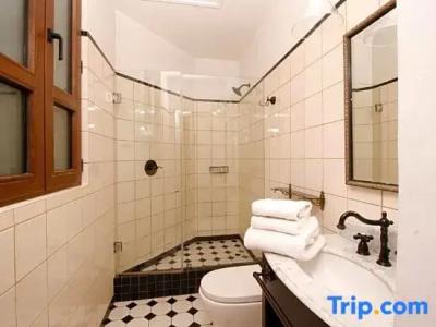 Boutique Castillo Rojo - 174
