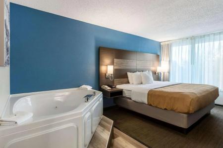 Quality Inn On the Strip - 41