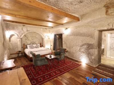 Sarnich Cave Suites - 152