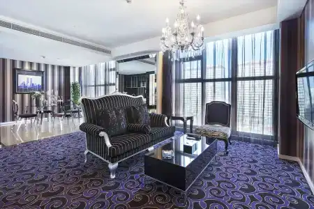 Christian's Luoyang - 122