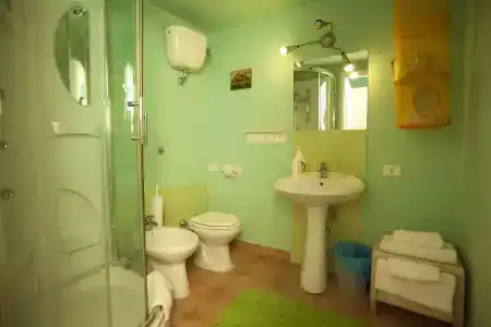 b&b Platamon - 6