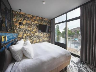 Apollo Amsterdam, a Tribute Portfolio - 74
