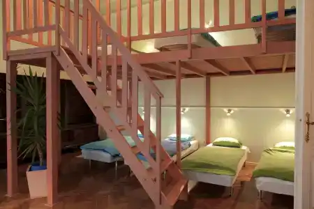 Maverick Hostel & Ensuites - 51