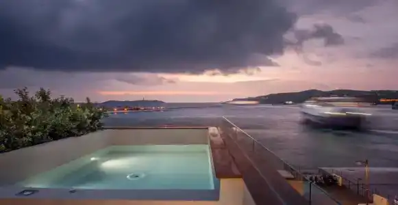 Shapes Luxury Suites - 114