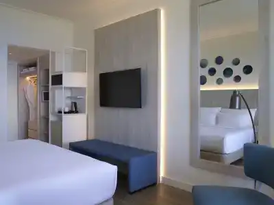 Rhodes Bay & Spa - 2
