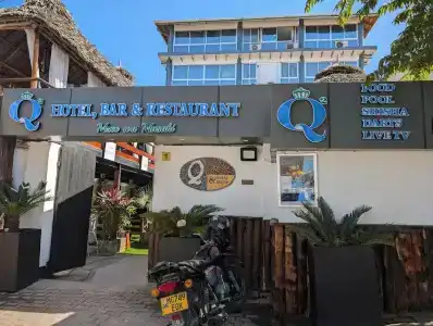 Q-Bar & - 0