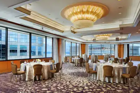 Sheraton Grand Seattle - 43