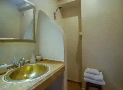 Riad Haraka - 8