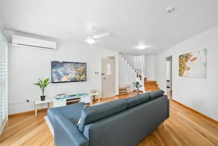 Markham Court - 136