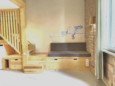 Lavender Circus Hostel, Doubles & Ensuites - 52