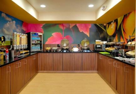 Fairfield Inn by Marriott - 23