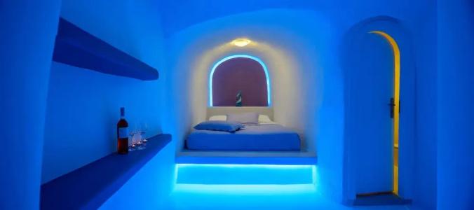 Abyssanto Suites and Spa - 125