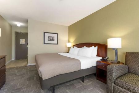 Quality Inn - 30