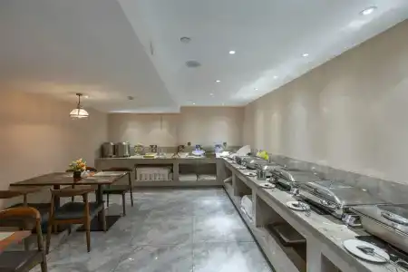 Yitel (Shanghai Jiading Qinghe Road) - 18