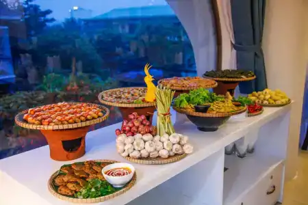 Ritzy Boutique Da Nang - 8