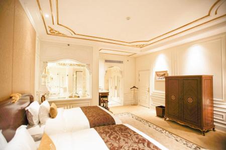Legendale Beijing - 8