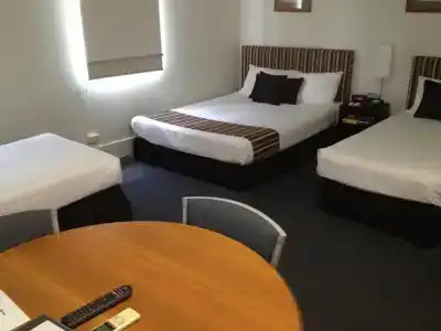 Best Western Cattle City Motor Inn - 145